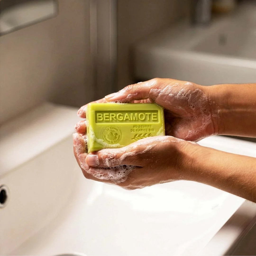 Săpun parfumat, cu unt de shea BIO - Bergamotă, 125g